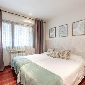 https://amplio-y-acogedor-junto-a-plaza-zabalburu.sansebastianhotels.net